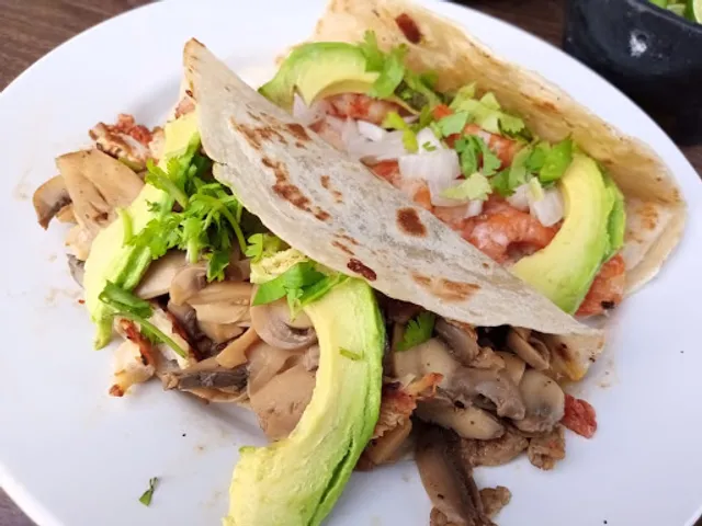 Restaurante & Tacos La Florida