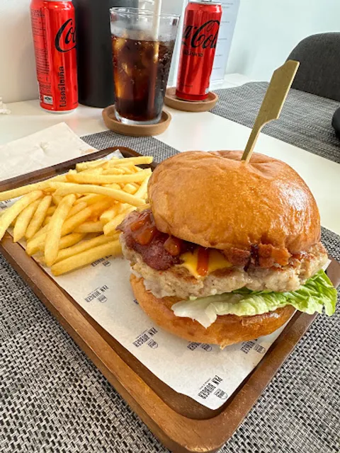PAN Burger Phuket