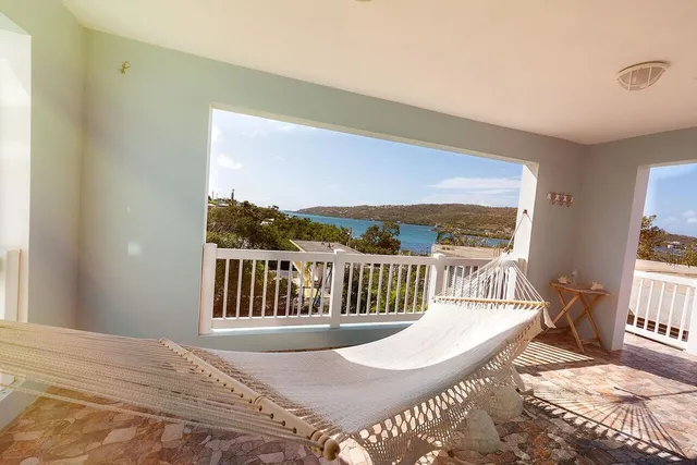 Island Charm - Culebra! Studios & Suites
