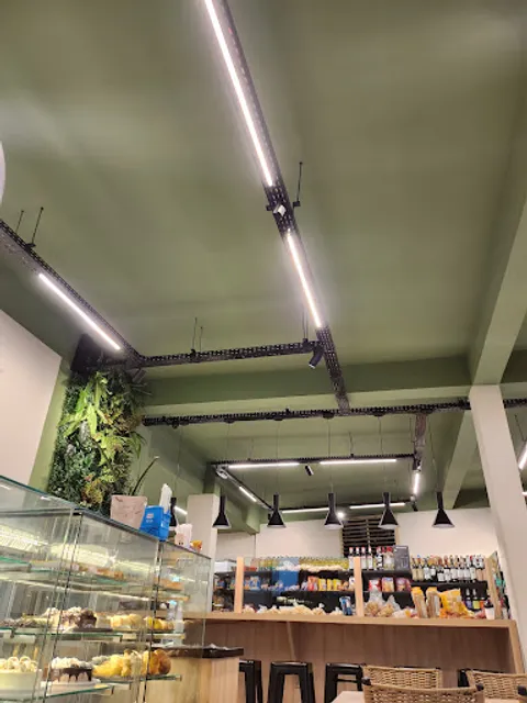 Panificadora e Confeitaria Chateaubriand