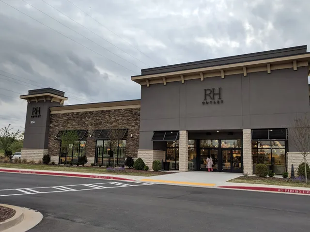 RH Outlet Dawsonville