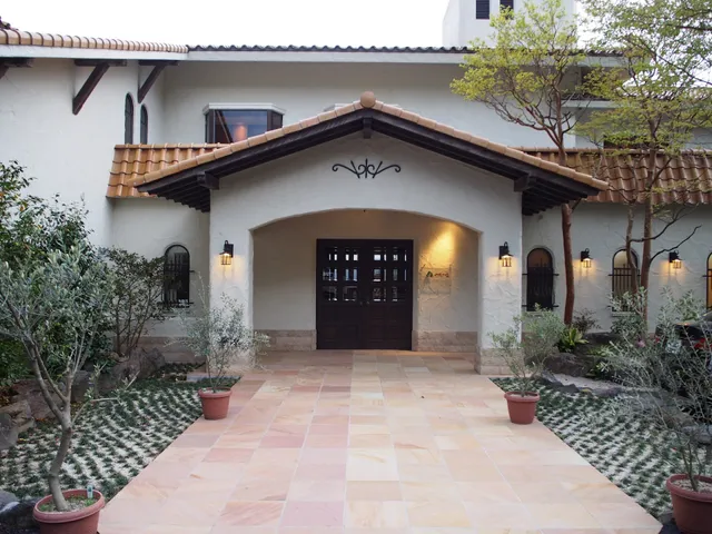 Yasuraginosato Honkan