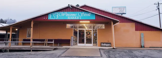 Winsome Stroll Market