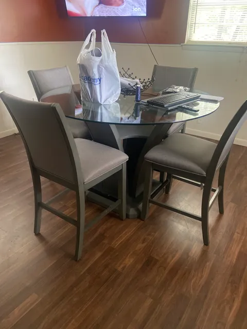 Farmers Home Furniture | Saraland, AL