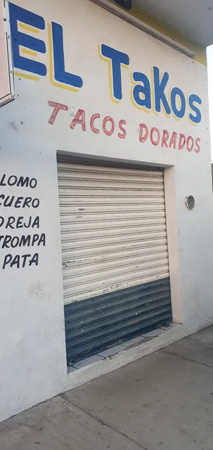 El Takos tacos dorados