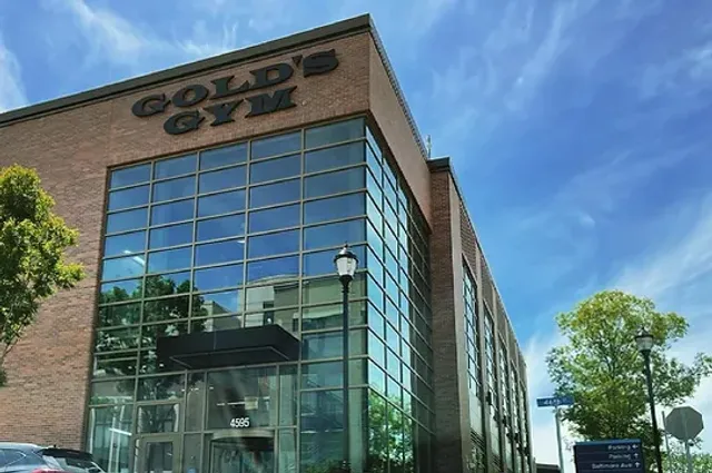 Gold's Gym - Riverdale Park