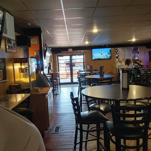 Red Rock Bar & Grill