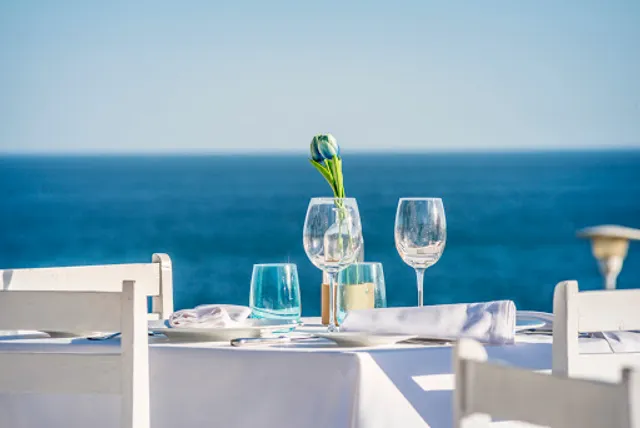 Blankko Restaurant & Lounge Bar