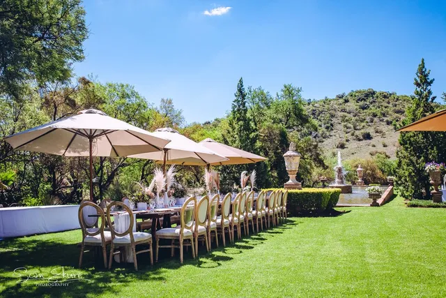 Shades Of Summer Boutique Hotel