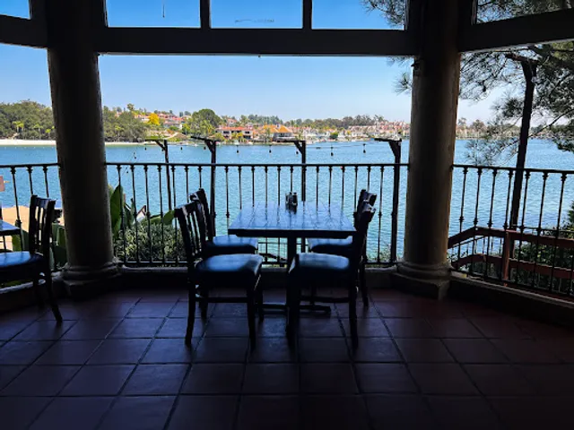 Hacienda On The Lake