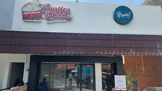 Panties Pizza Jogja Taman Siswa