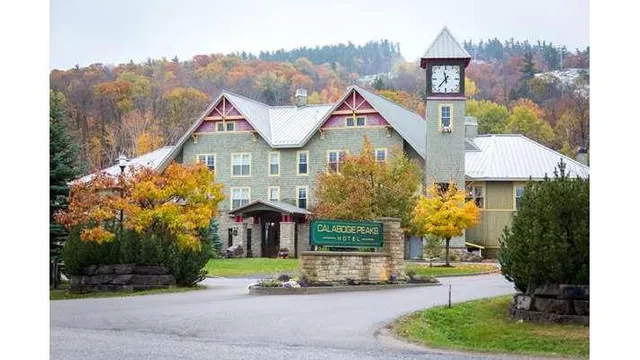 Calabogie Peaks Hotel, Ascend Hotel Member