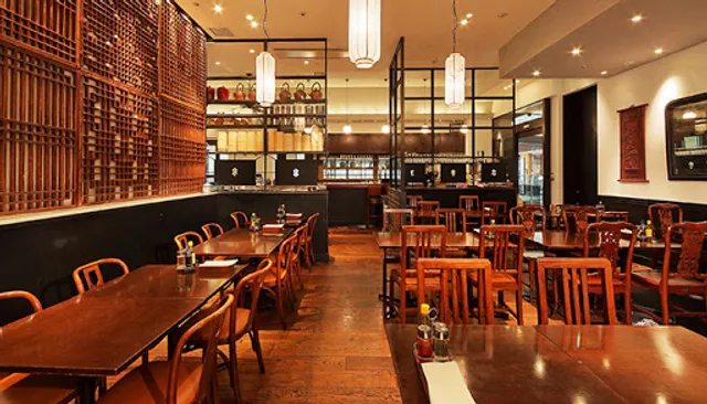 Meimei Akasaka Biz Tower