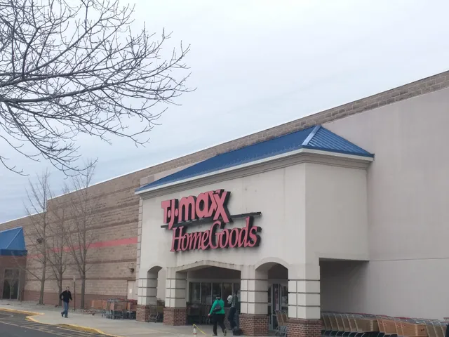 T.J. Maxx & HomeGoods