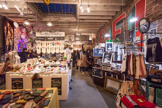 Artists & Fleas Market Williamsburg