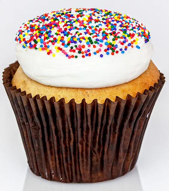 Smallcakes Commack-Cupcakery & Creamery