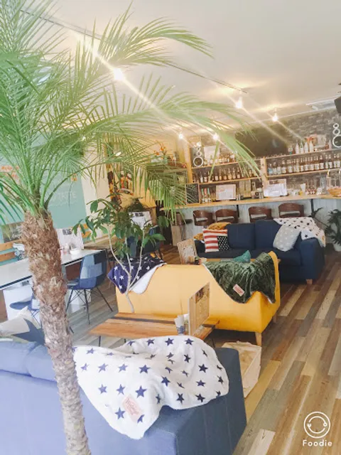 Cafe&Dining BAR La Fuul