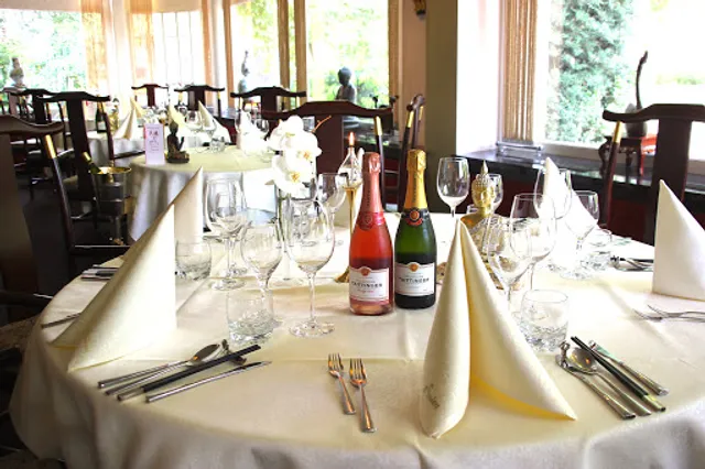 The Oriental Swan l Soesterberg l Kantonees Thais Restaurant