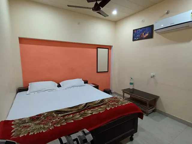Shri Balaji Guest House