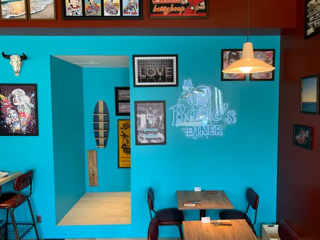 Bone's DINER