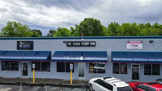 The Cedar Stump Pub - Statesville