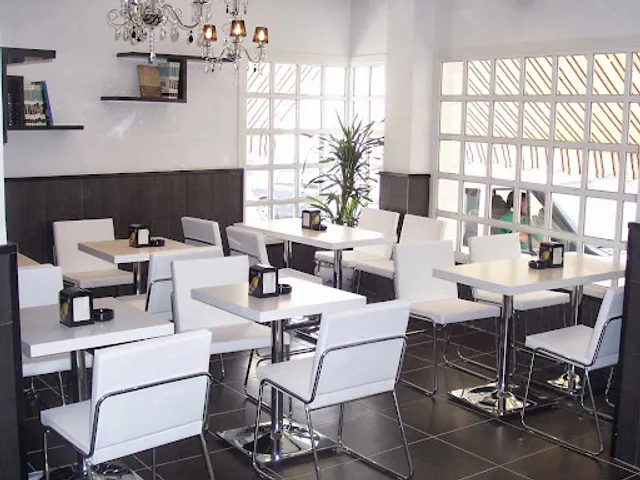 Hostal Cafetería Restaurante El Rincón de Higuerlop