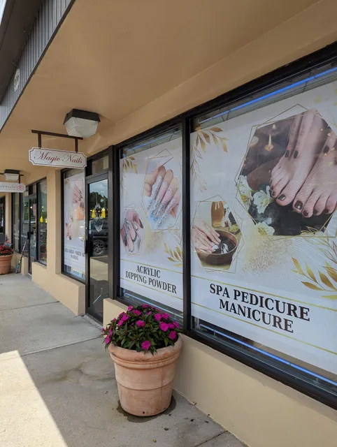 Lincoln Shopping Center