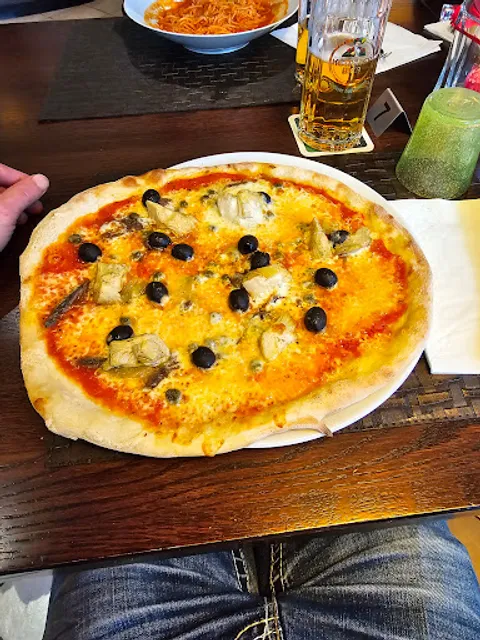 La Fontana Ristorante-Pizzeria