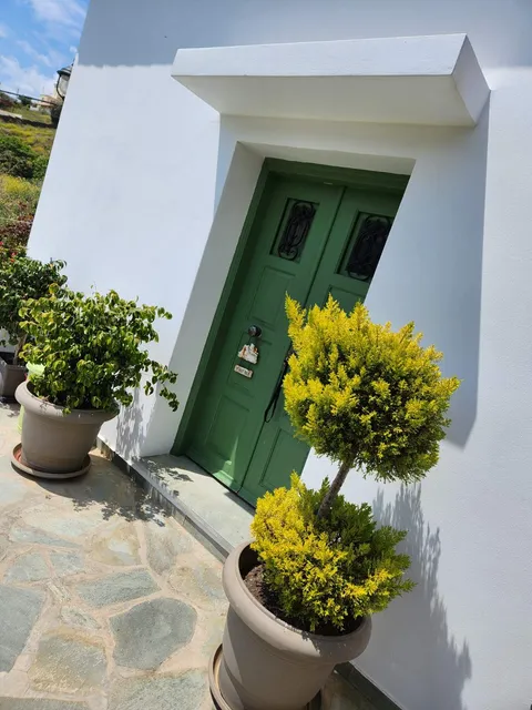 Stellinas Pretty House