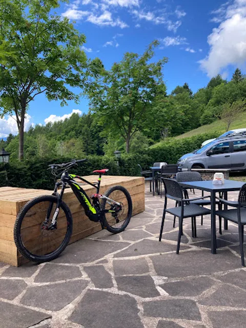 Ristorante e Appartamenti Blumen Stube