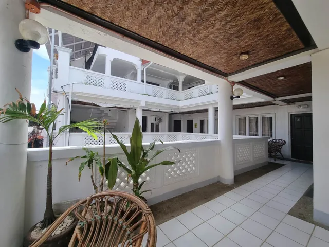 L’Famili Hotel Boracay