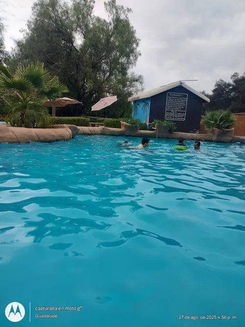 Albercas y Cabañas Casas Grandes