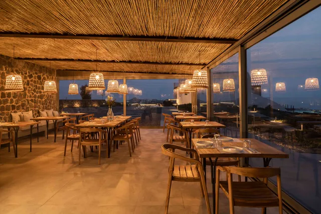 Akro Restaurant by COCO-MAT