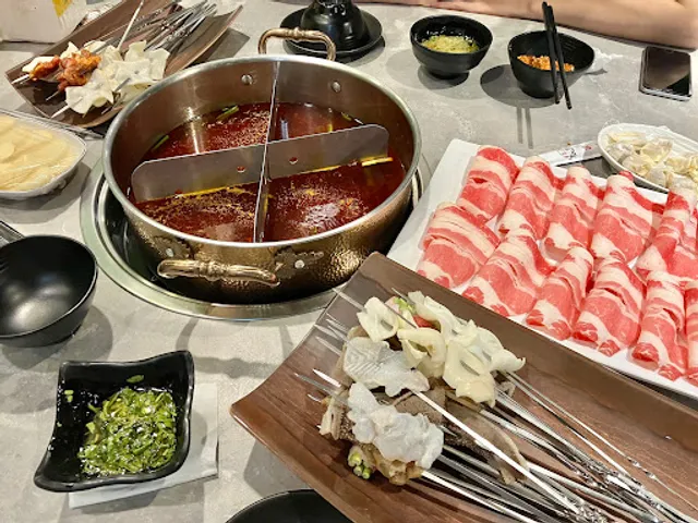 蜀香名都串串香火鍋-竹北美食 竹北火鍋 竹北麻辣鍋 竹北鍋物 竹北串串