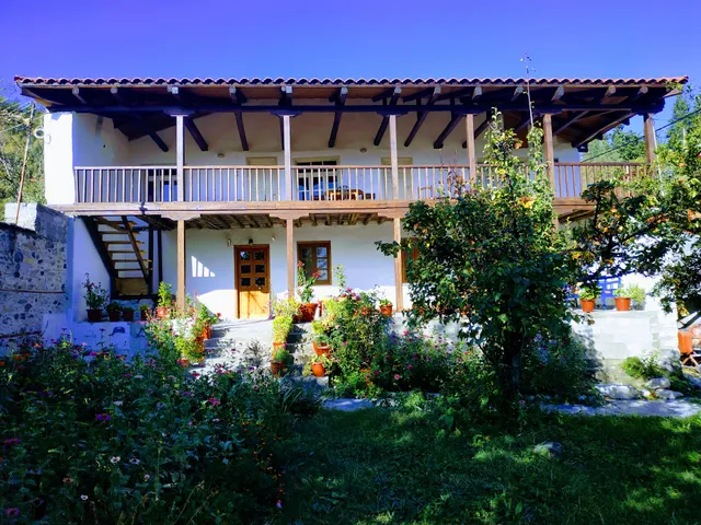 Traditional Settlement of Ano Garefi