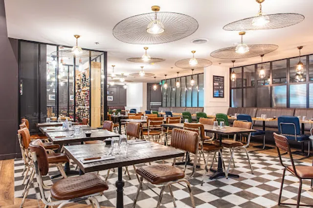 Pépé & Mémé Restaurant