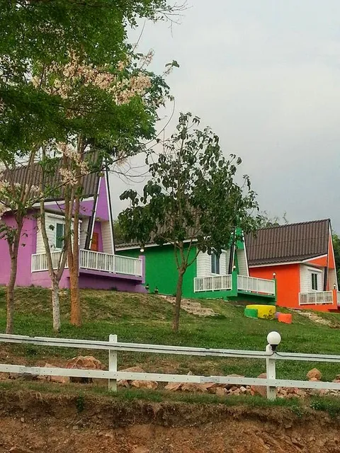 อิงหมอกรีสอร์ท