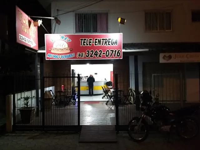 Planet Hotdog e Burguers