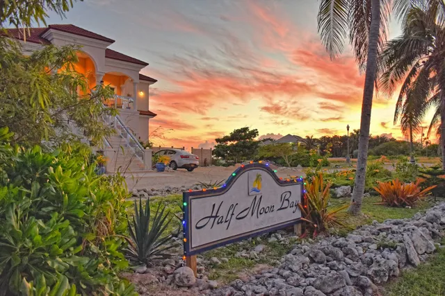 Crescent Beach - Sand and Sky