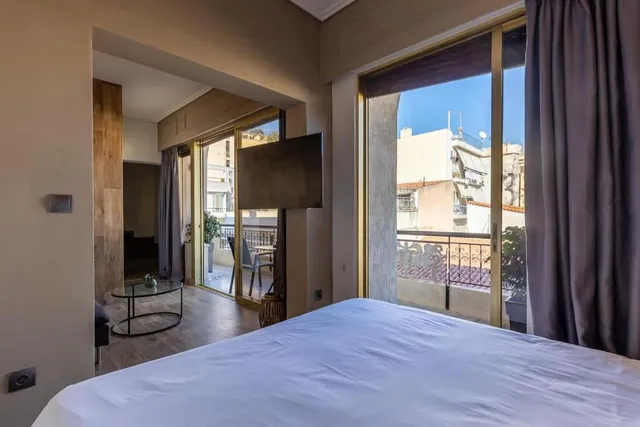 NOHO Boutique , premium living Lazeon 7