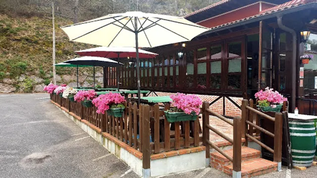 Bar restaurante Orandi. Comida tradicional asturiana.