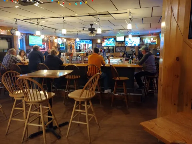 Rally's Sports Bar