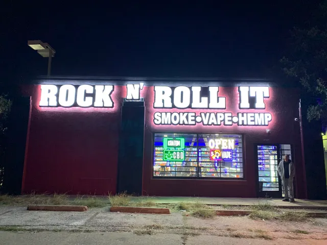 ROCK 'N ROLL IT - SMOKE - VAPE - HEMP - TEXAS AVE