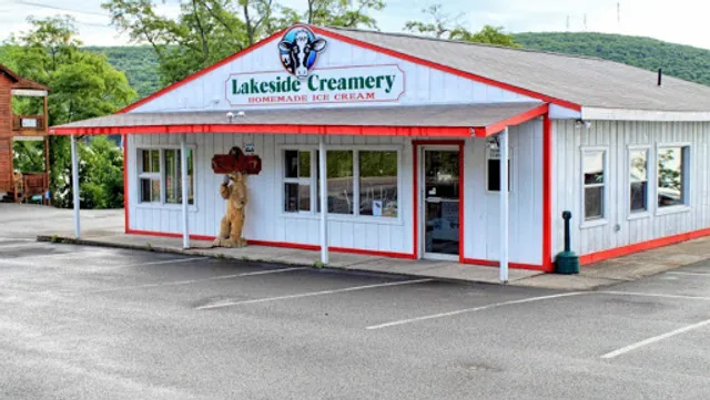 Lakeside Creamery