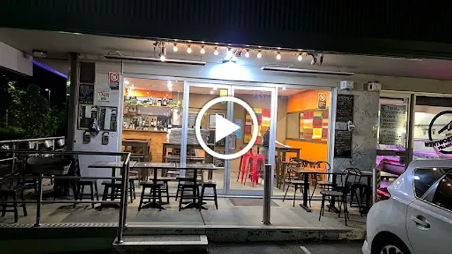 La Famiglia Pizzeria