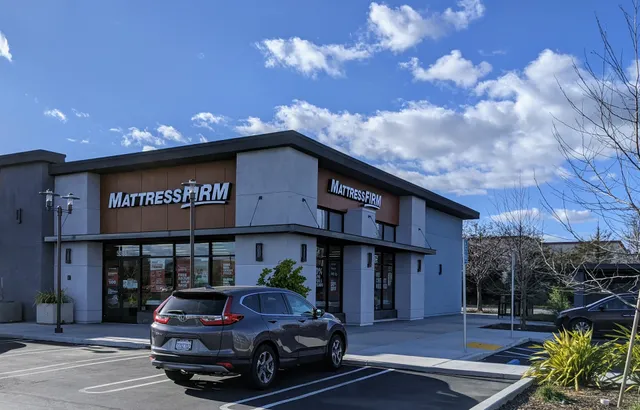 Mattress Firm Pacific Commons