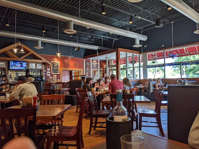 North and South Seafood & Smokehouse