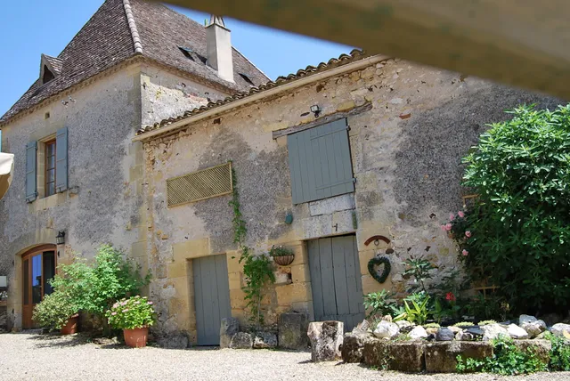 Gite with pool, Dordogne, Le Fournil, Monsac 24440