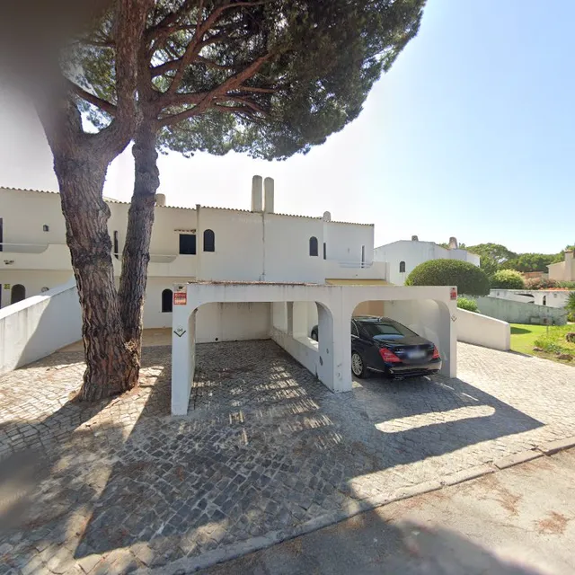 Urbanização Vilamora Ténnis, 95