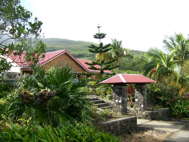 Ferme auberge le rond de basse vallée (chez Mme Métro)